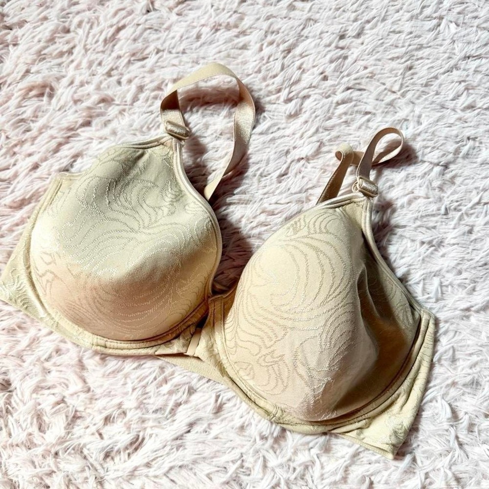 Bali Comfort Revolution Front Clasp Underwire Bra Womens 38D Nude Full Coverage